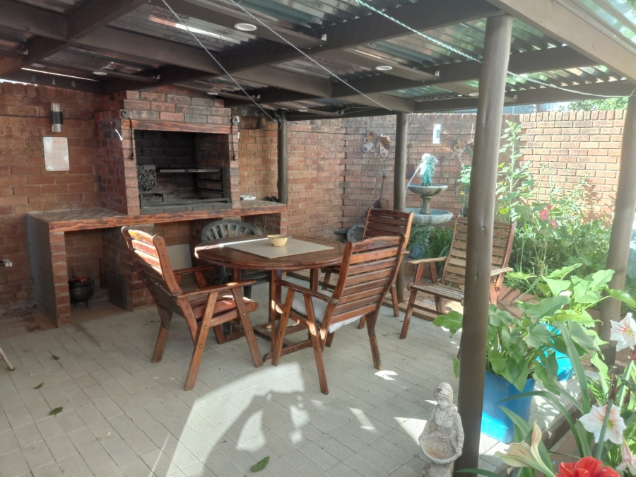 2 Bedroom Property for Sale in Navalsig Free State